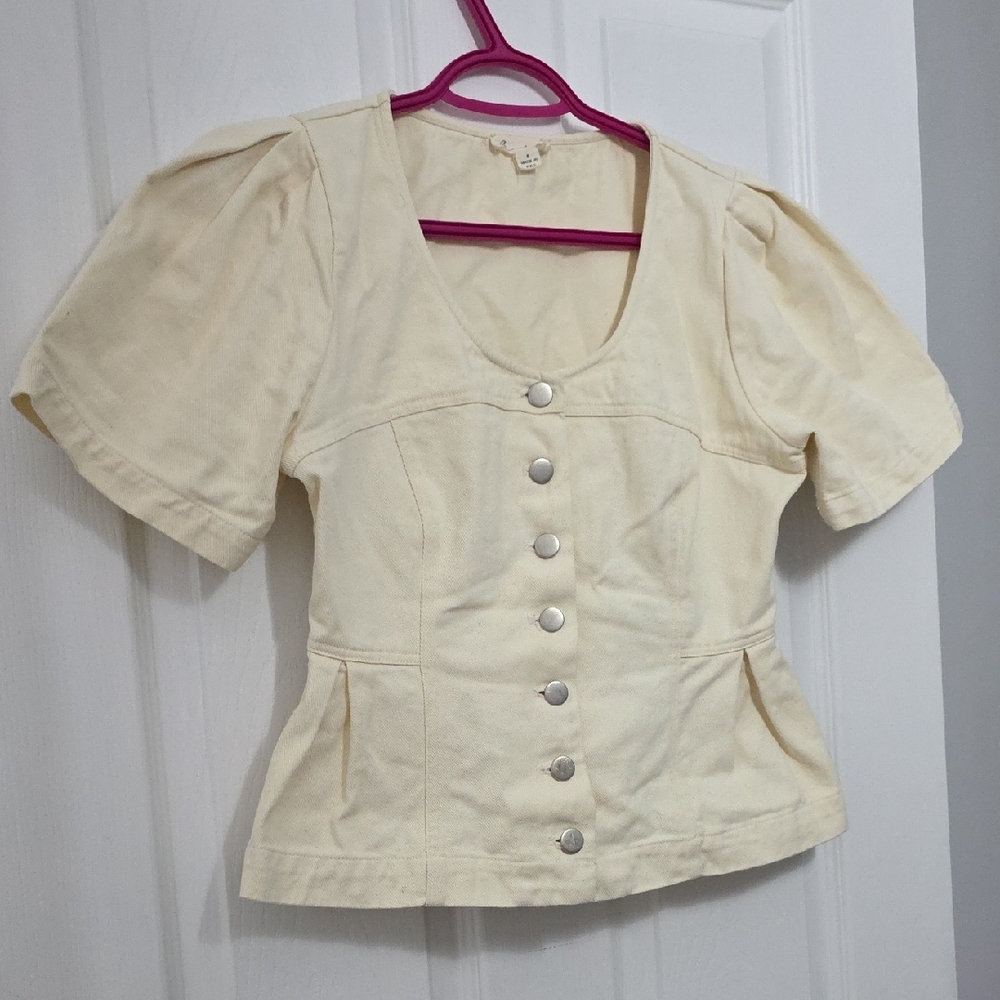 Cream Button-Front Puff Sleeve Blouse
